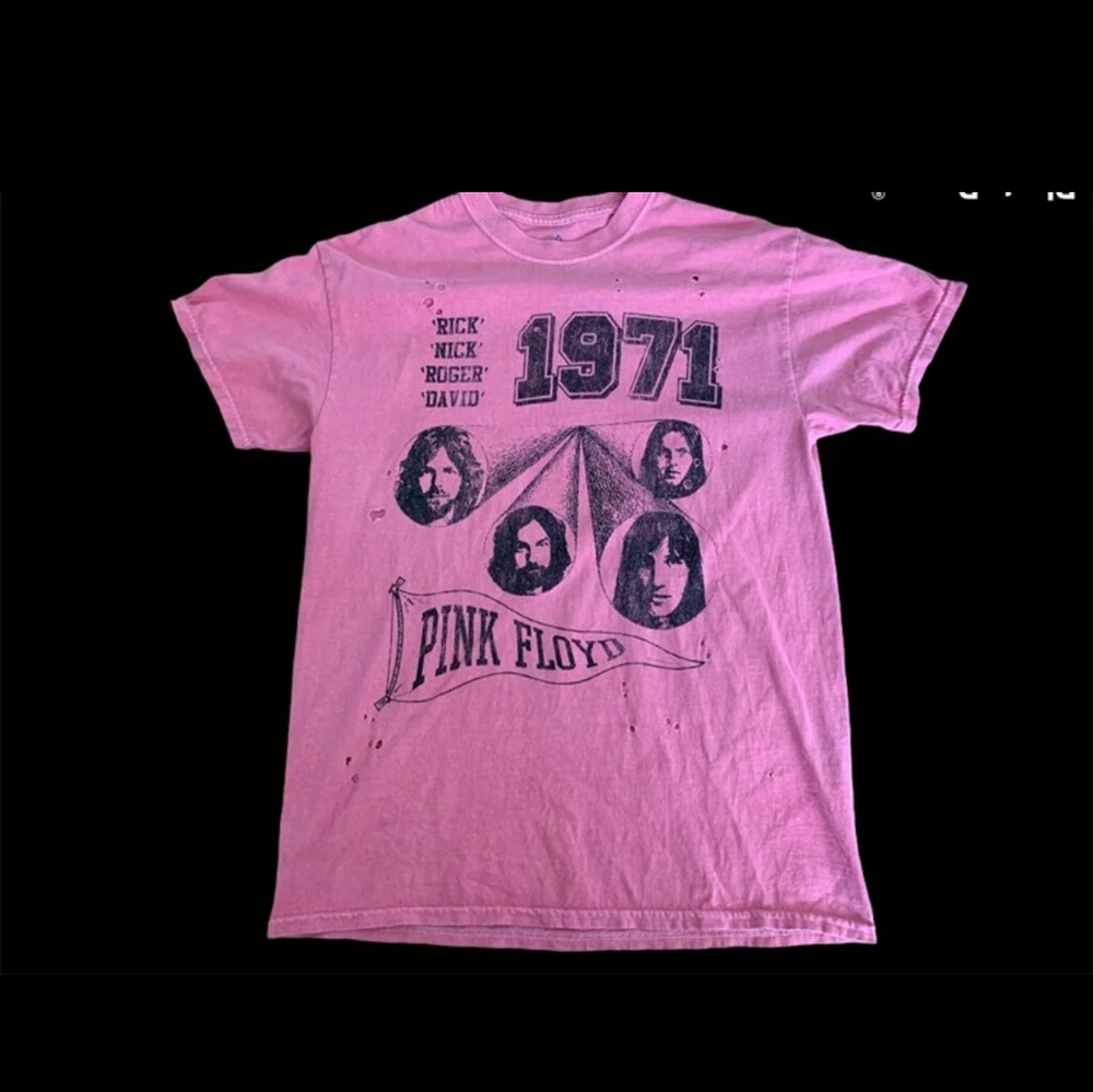 Pink Floyd men's S/M distressed T-shirt